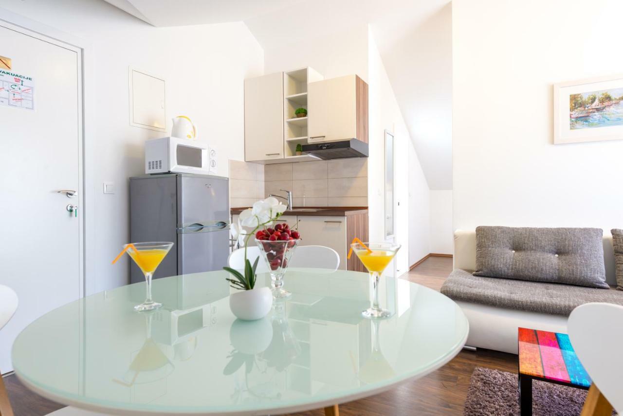 Sandra Solitudo Iii Apartment *